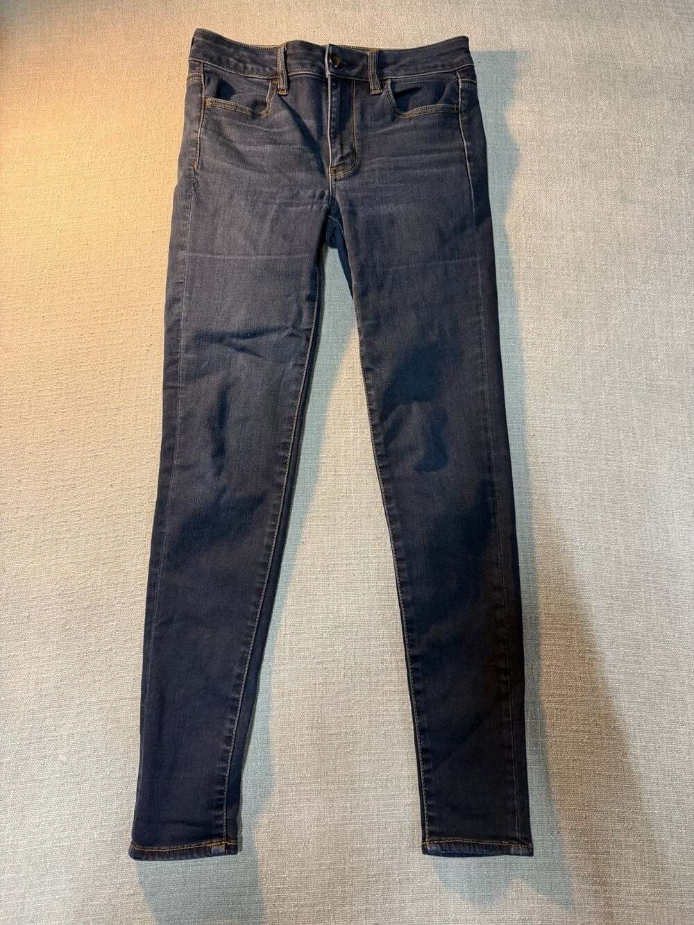 American Eagle Outfitters Hi-Rise Jegging Super Super Stretch Dark Wash Jeans